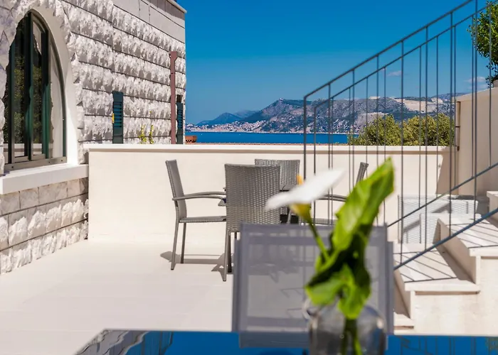 Pinko Cavtat