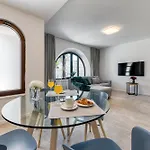 Pinko Cavtat